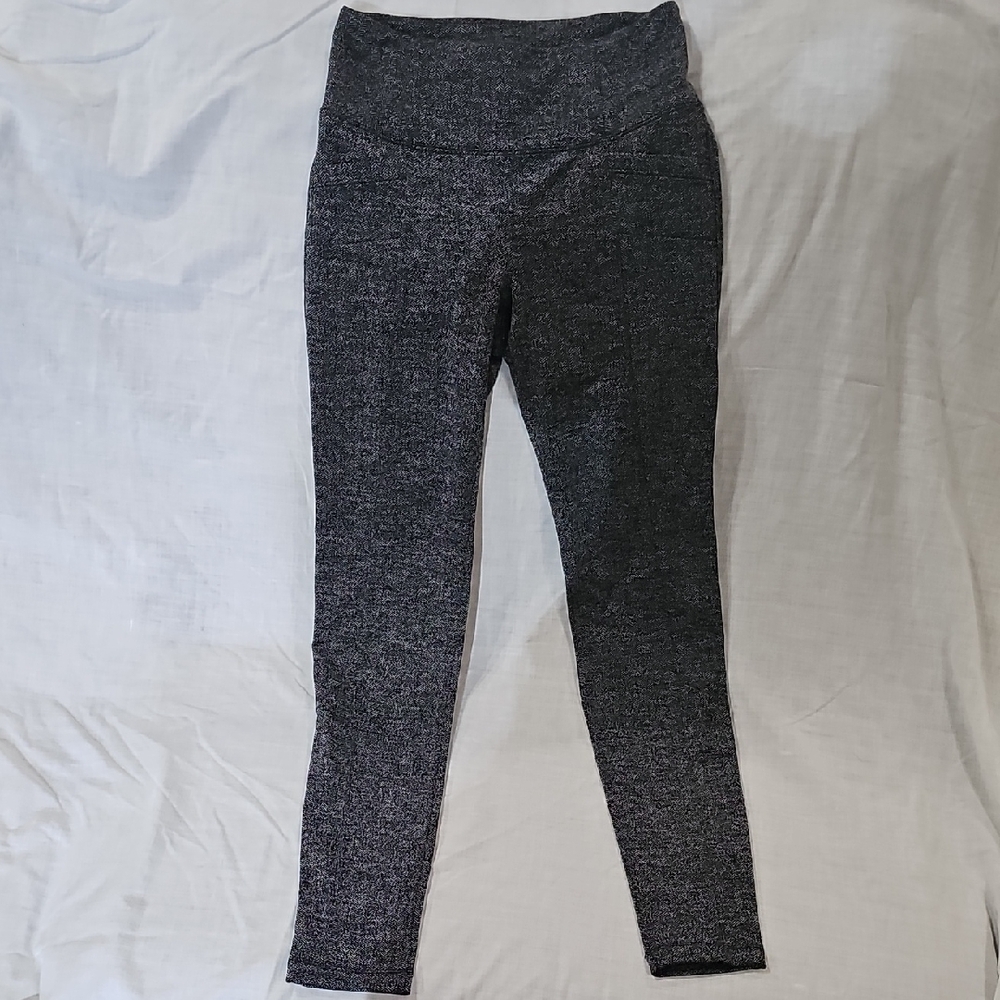 Athleta Black and Gray Patterned Leggings